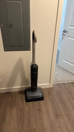 Tineco GO HammerHead MessDetect Cordless Wet/Dry Mop & Vacuum with ZeroTangle and Lay Flat Technolog