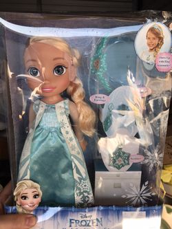 Elsa Frozen with Dress up Accessories new