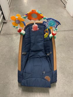 Maxi-Cosi baby rocker chair