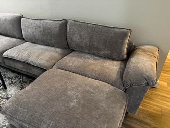 Sofa / Couch