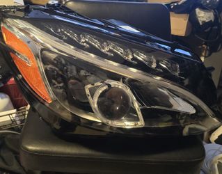2015 16 17 18 C300 RH Led Headlight 