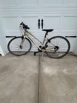 2020, gold/tan Felt Verza Speed 51 cm bike