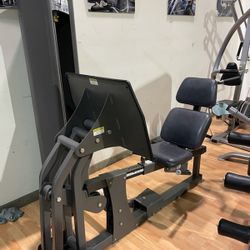 Nautilus Leg Press