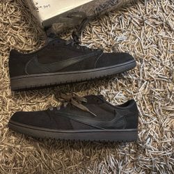 Jordan 1 nike travis scott velvet brown 11.5 NEW