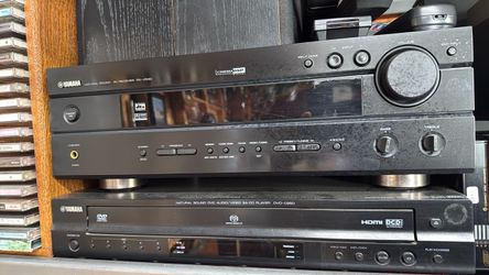 Yamaha stereo DVD player