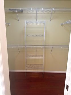wired walk in closet full set