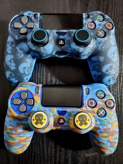 Custom PS4 Controllers
