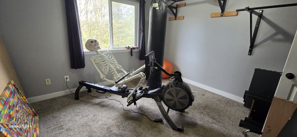 Nordic Track Rowing Machine