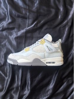 Jordan 4 Retro SE Craft Photon Dust
