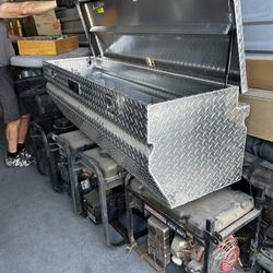 Made in USA Aluminum Truck Tool Box – Heavy Duty Diamond Plate