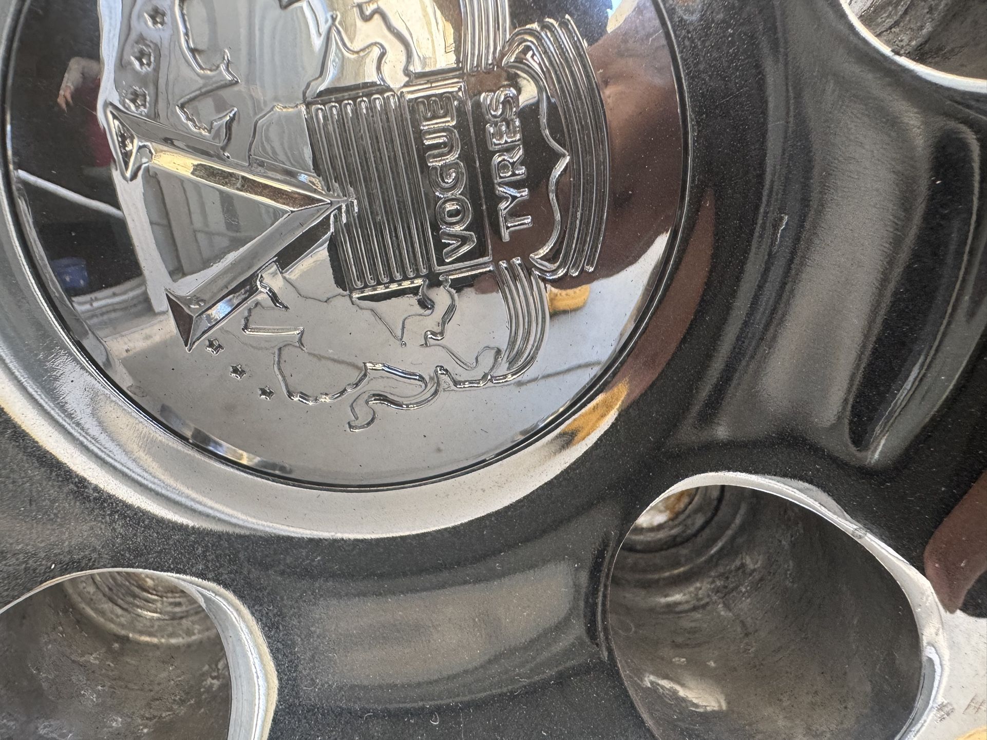 Vogue Tire Chrome Rim