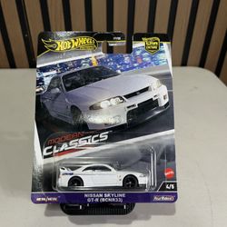 Hot Wheels Modern Classics Skyline GTR R33 4/5