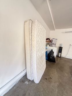 CHEAP! Set of 2 Twin Size Mattresses (Pre-owned) - $55 for BOTH