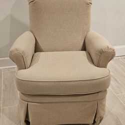 Nursery Rocking Chair Glider With Ottoman