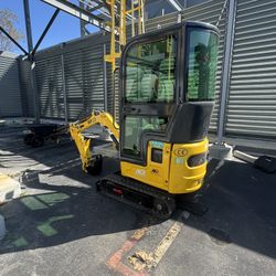 Mini Excavator With Kubota Diesel Engine