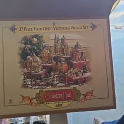 Christmas Scene 36 In Box New
