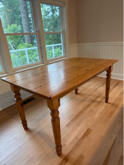 Pottery Barn classic farm table, solid wood