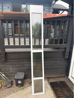 PetSafe Extreme Weather Sliding Glass Dog Door – Medium – $75 (originally $324.95)