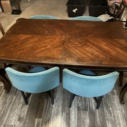 Free Table
