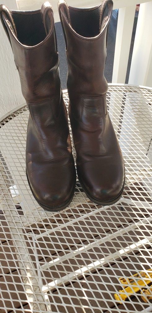 boots Chippewa men 10.5 steel toe 6/27/25 soft leather yakima