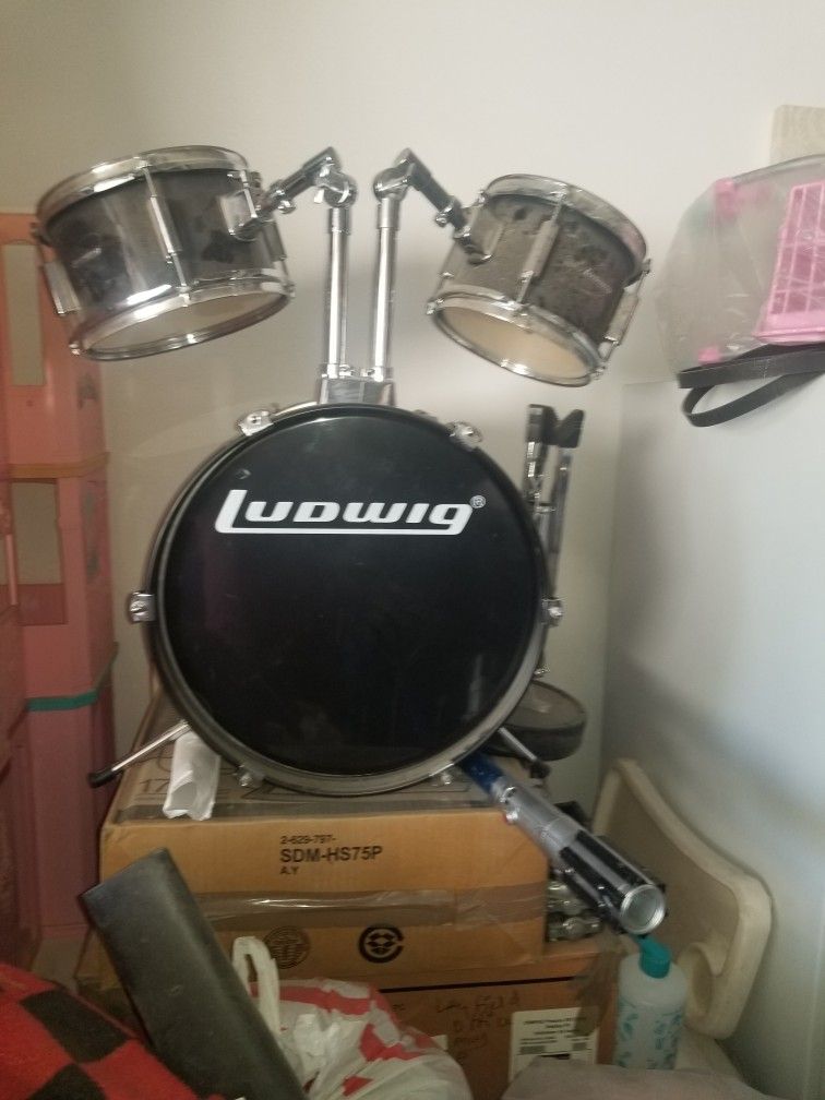 Drum Set