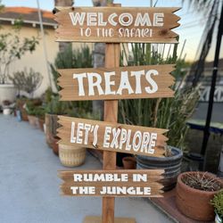 *NEW* Custom-Made Safari Directional Wood Sign 