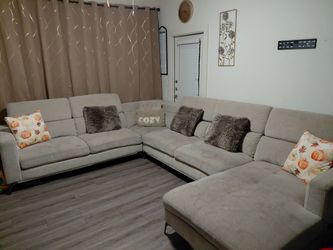 Sectional couches
