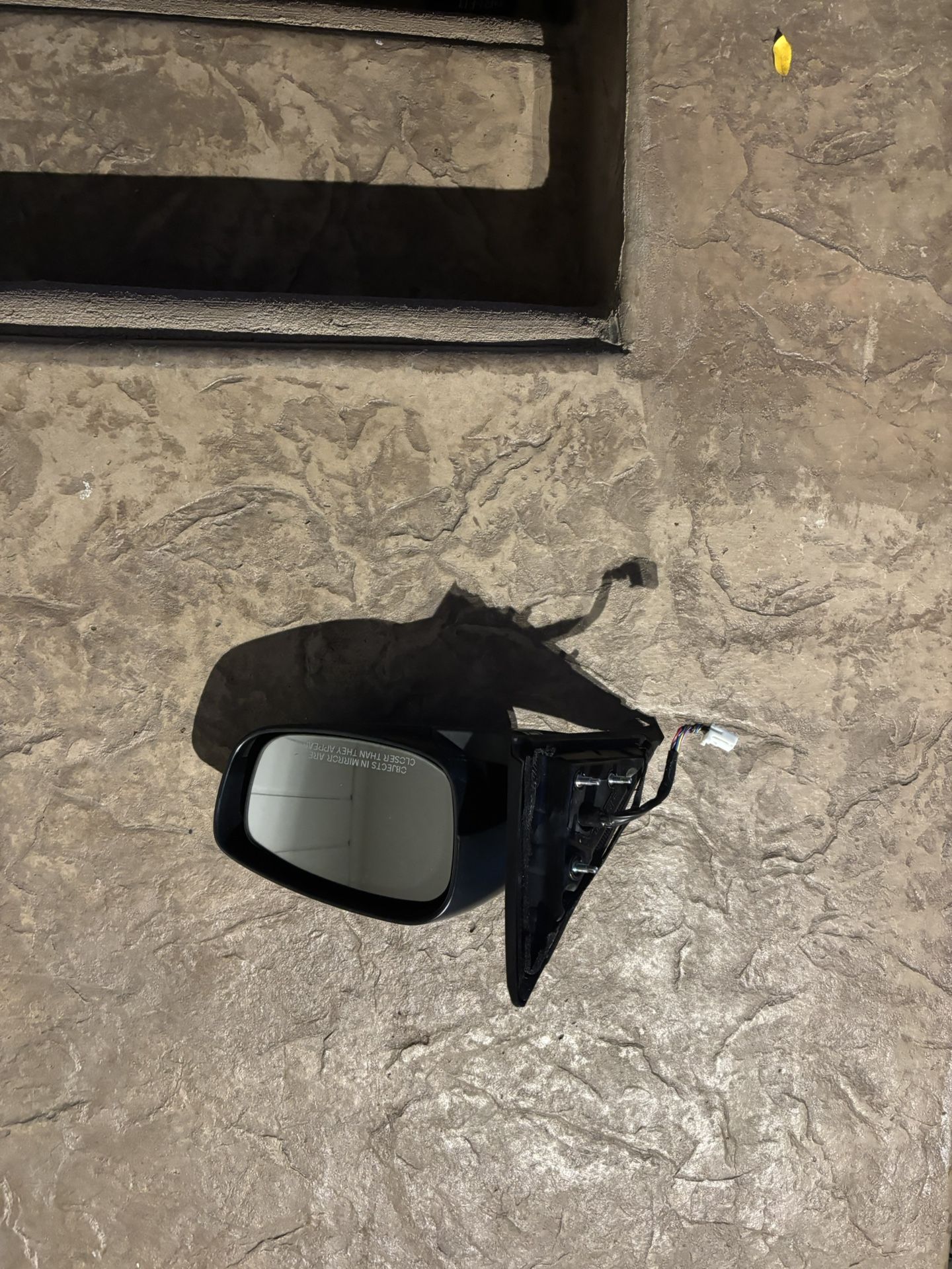 Infinity g37 Passenger Mirror 