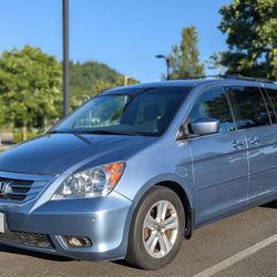 2008 Honda Odyssey Touring Minivan (Navi DVD RES Tow Hitch) Clean Title