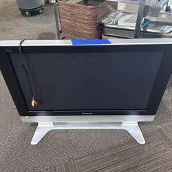 Panasonic HDTV 36”