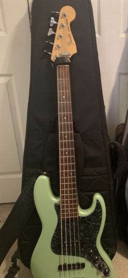 Fender Jazz Bass Deluxe 5 String 