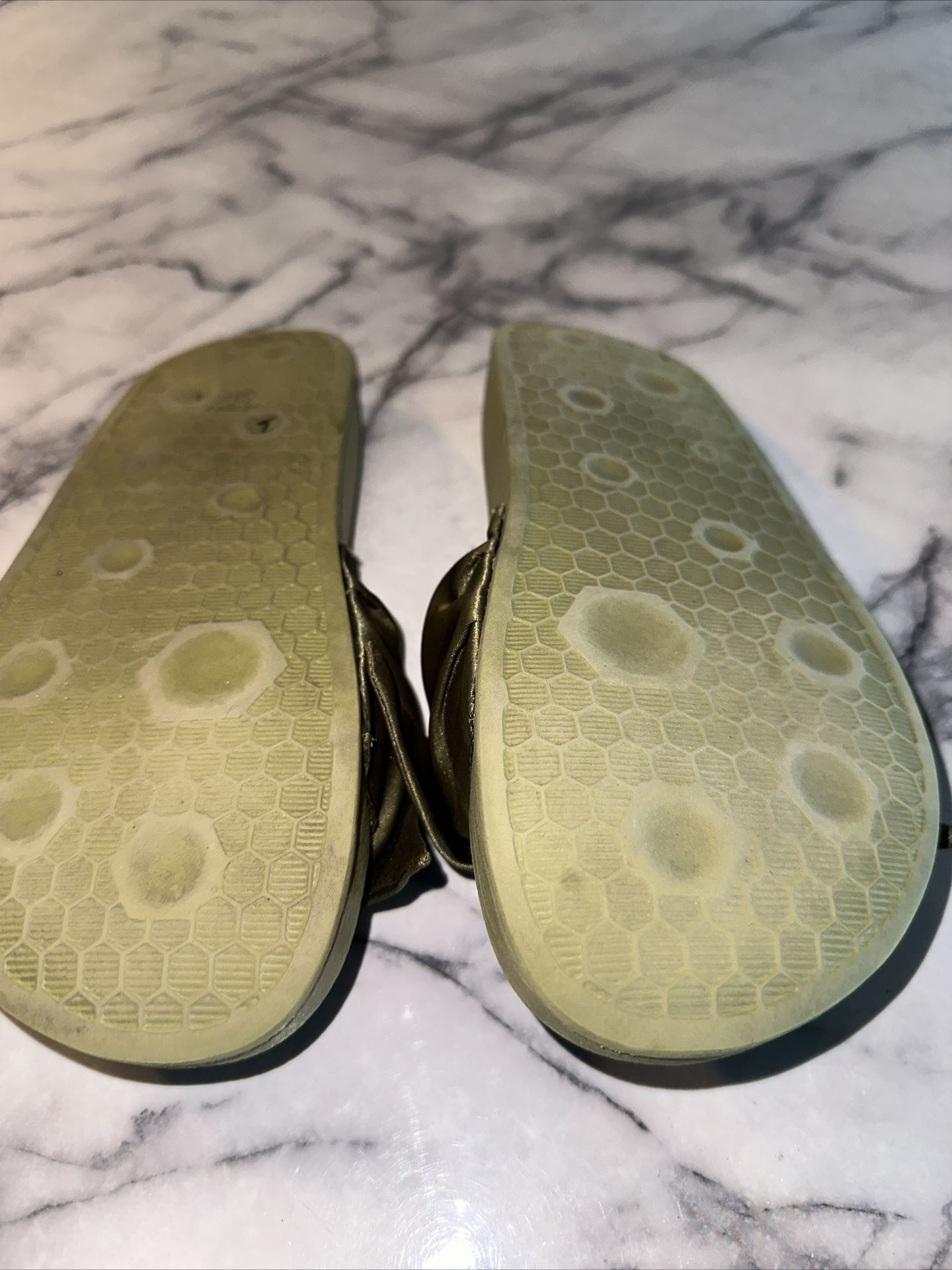 2017 Fenty Puma Olive Bow Slide Rihanna uk5 us7 8 Slides Sandals Shoes