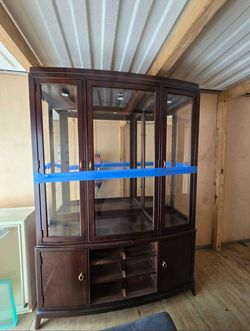 FREE China cabinet