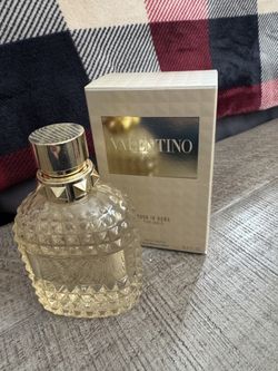 Valentino Born In Roma, The Gold