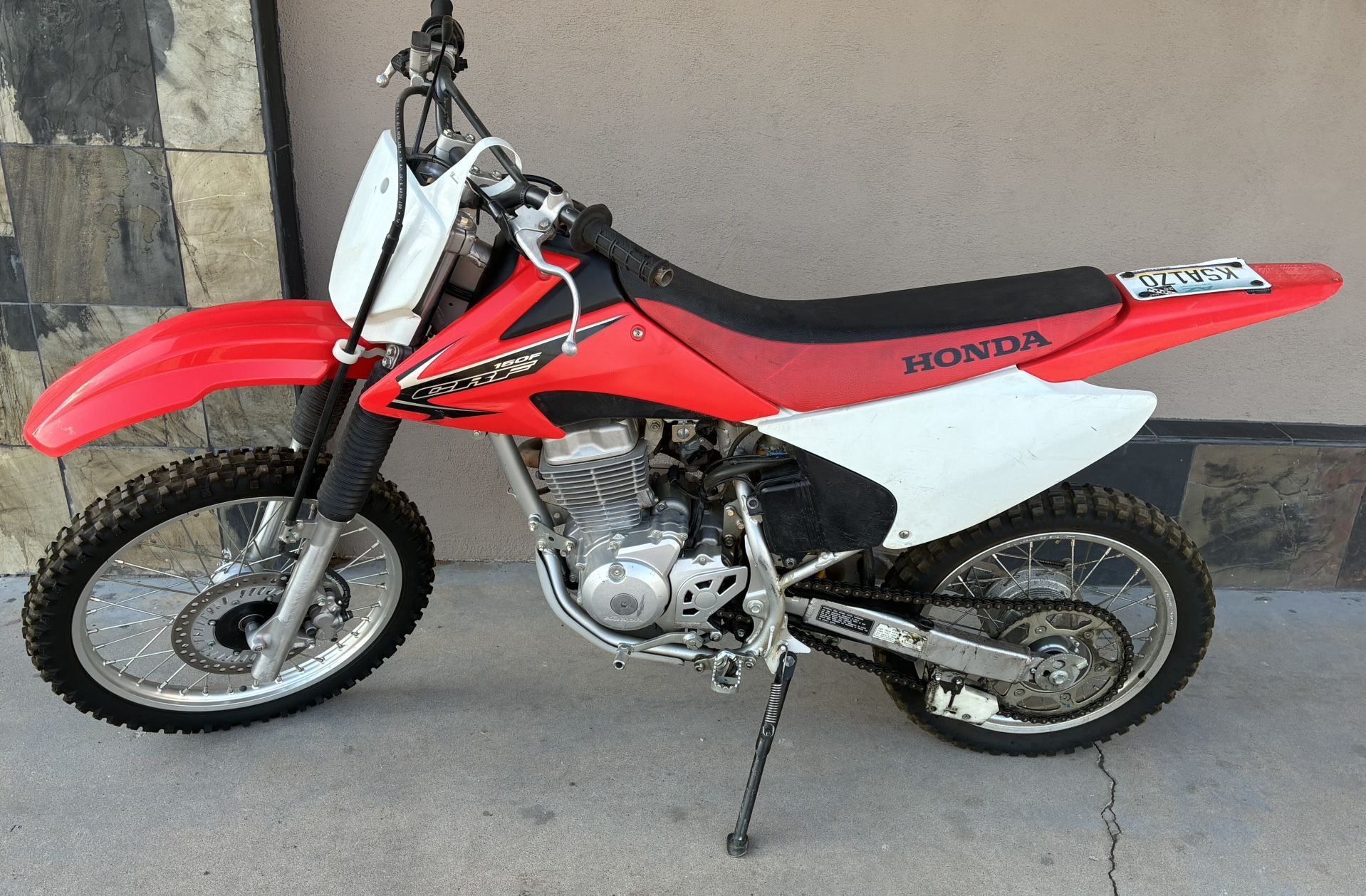 Motorcycles CRF 100, CRF 150, CRF 230, Yamaha 250