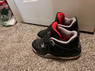 Jordan 4s