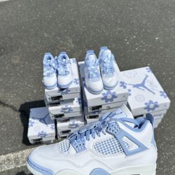 Jordan 4 Retro Forget Me Not”  Size 9.5W-8.5W-7.5W-7W