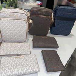 New Women’s Crossbody Michael Kors Authentic