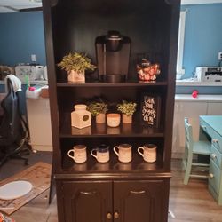 Solid Wood Coffee Bar/entertainment Center 