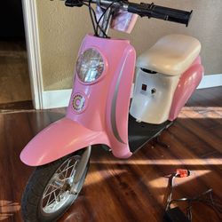 Razor Pocket Mod Miniature Euro 24V Electric Kids Ride On Retro Scooter.