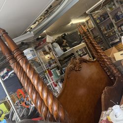 King Thomasville bed