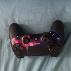 PS4 Controller in good condition barely use anymore