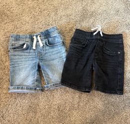 Boys cat & jack shorts size XS 4/5
