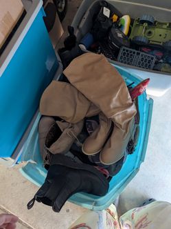 Women shoes/boots