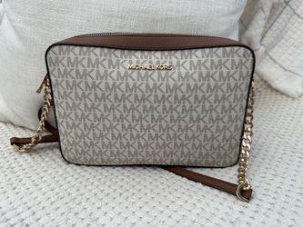 Michael Kohrs Crossbody/ Shoulder Purse 