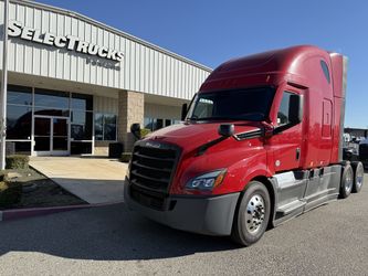 2021 FREIGHTLINER CASCADIA 126SLP 505HP - 497K MILES - NEW DRIVE TIRES š„