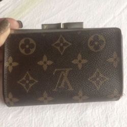 Louis Vuitton Wallet AUTHENTIC Monogram 