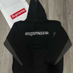 Supreme hoodie