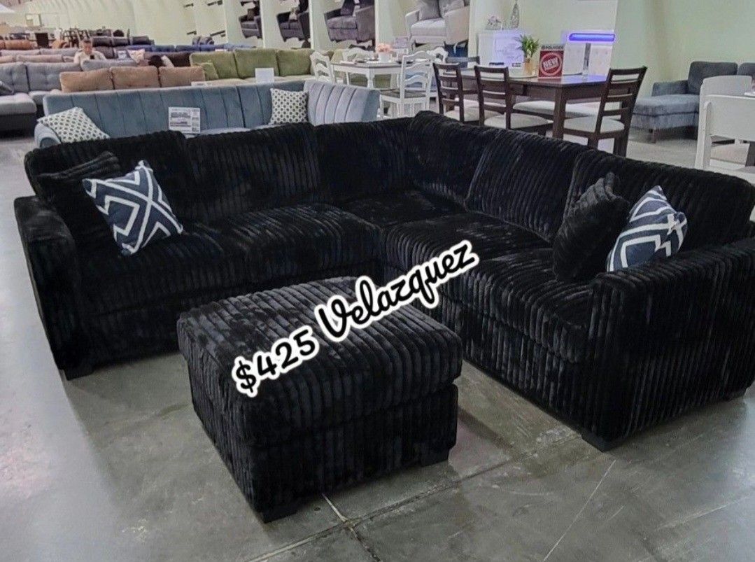 ✅️✅️ 4pc Black corduroy fabric upholstered sectional sofa with ottoman ✅️✅️
