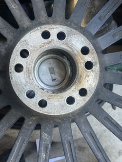 22 X 8.5 J Inch  Wheels For Sale 